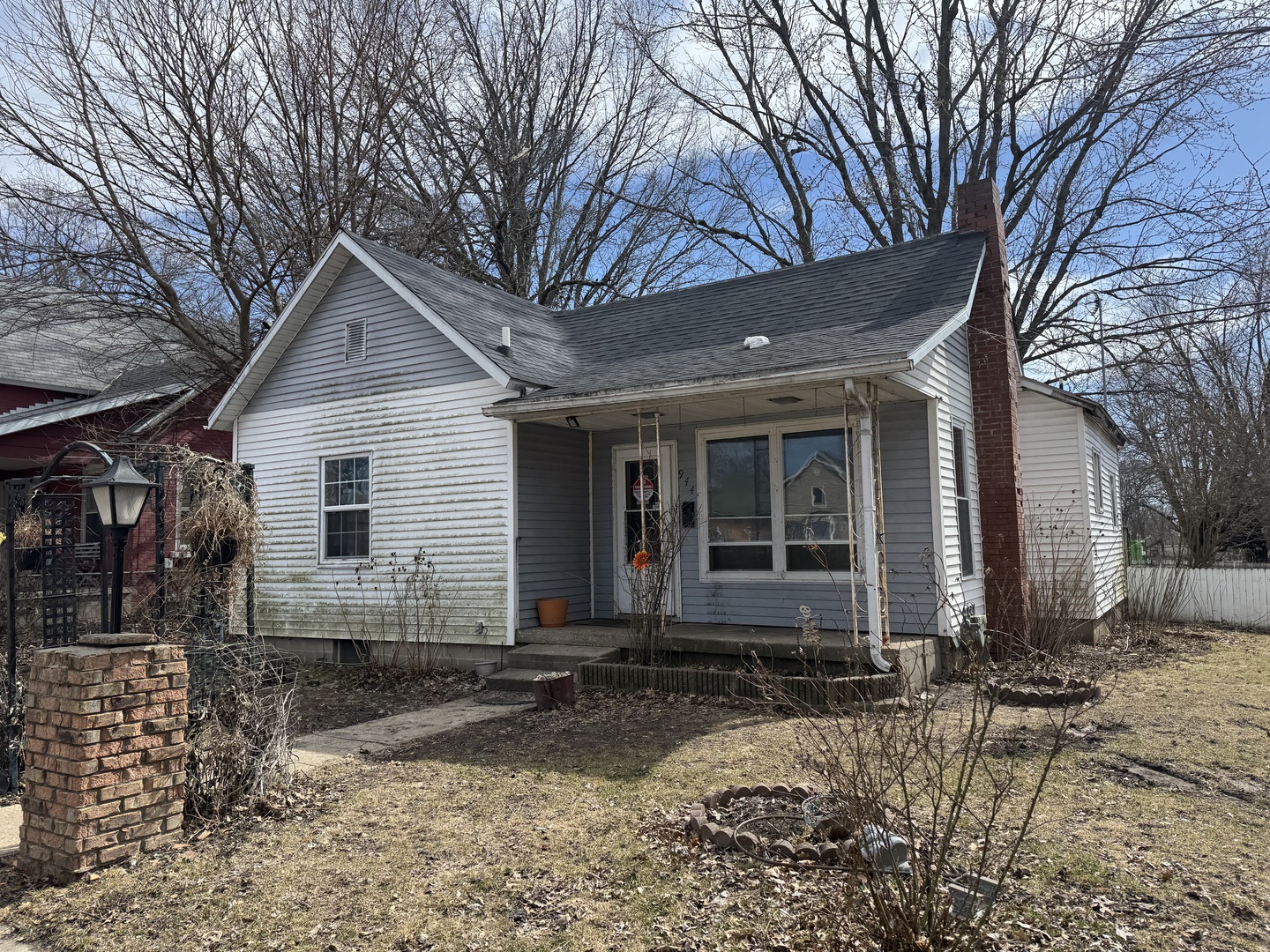66 Real Estate Listings Main Image