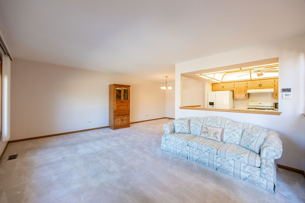 11029 Louetta Lane Property Photo 6
