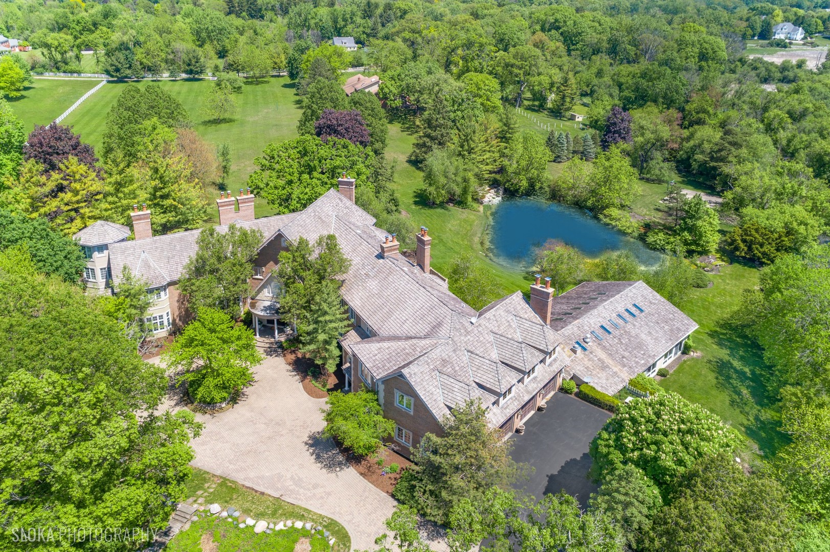 560 Oak Knoll Road Property Photo