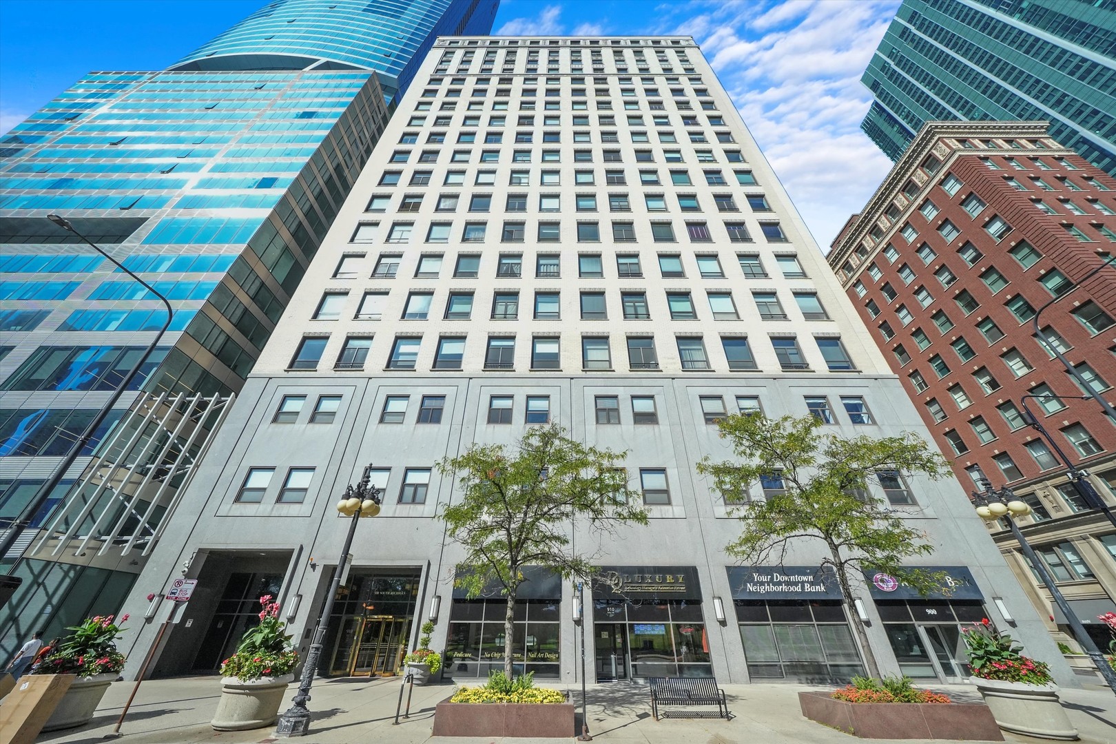 910 S Michigan Avenue 519 Property Photo