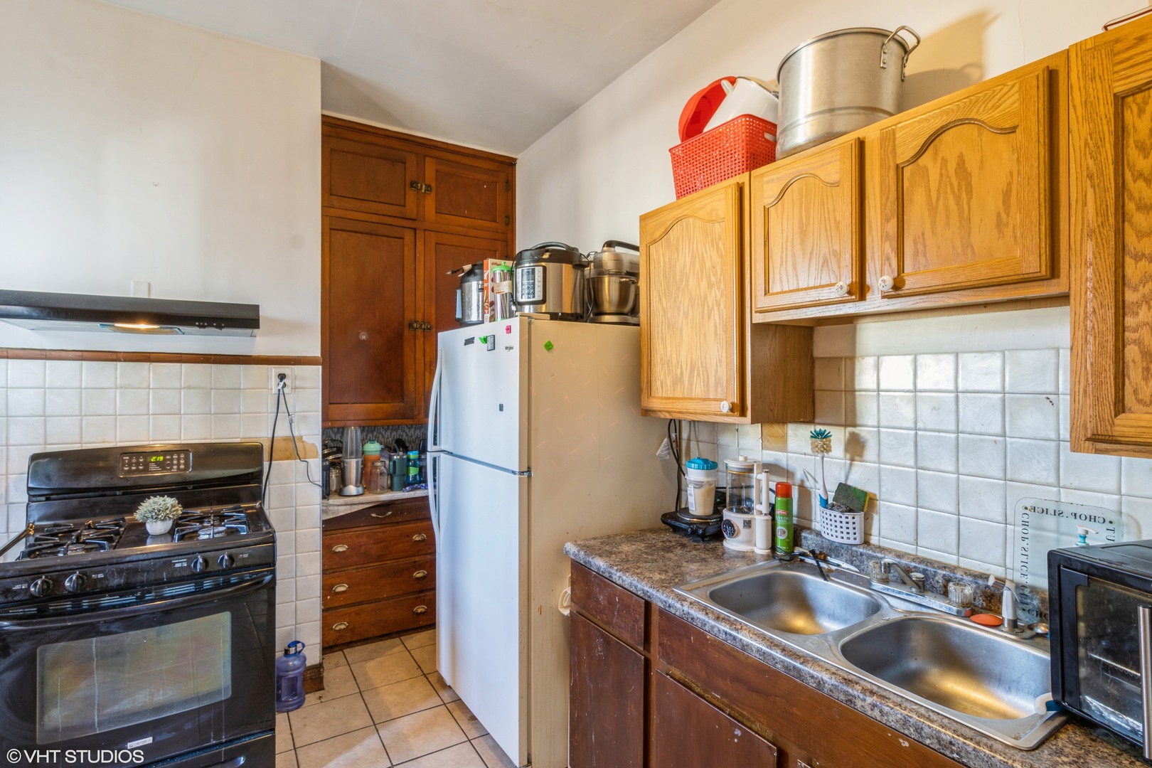 360 Hastings Street Property Photo 5