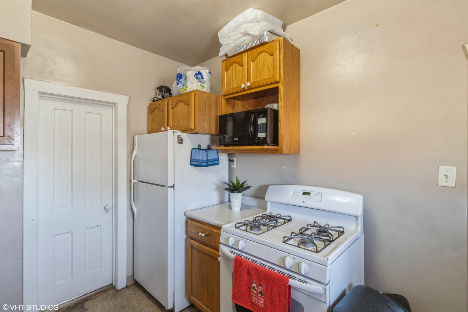 360 Hastings Street Property Photo 11