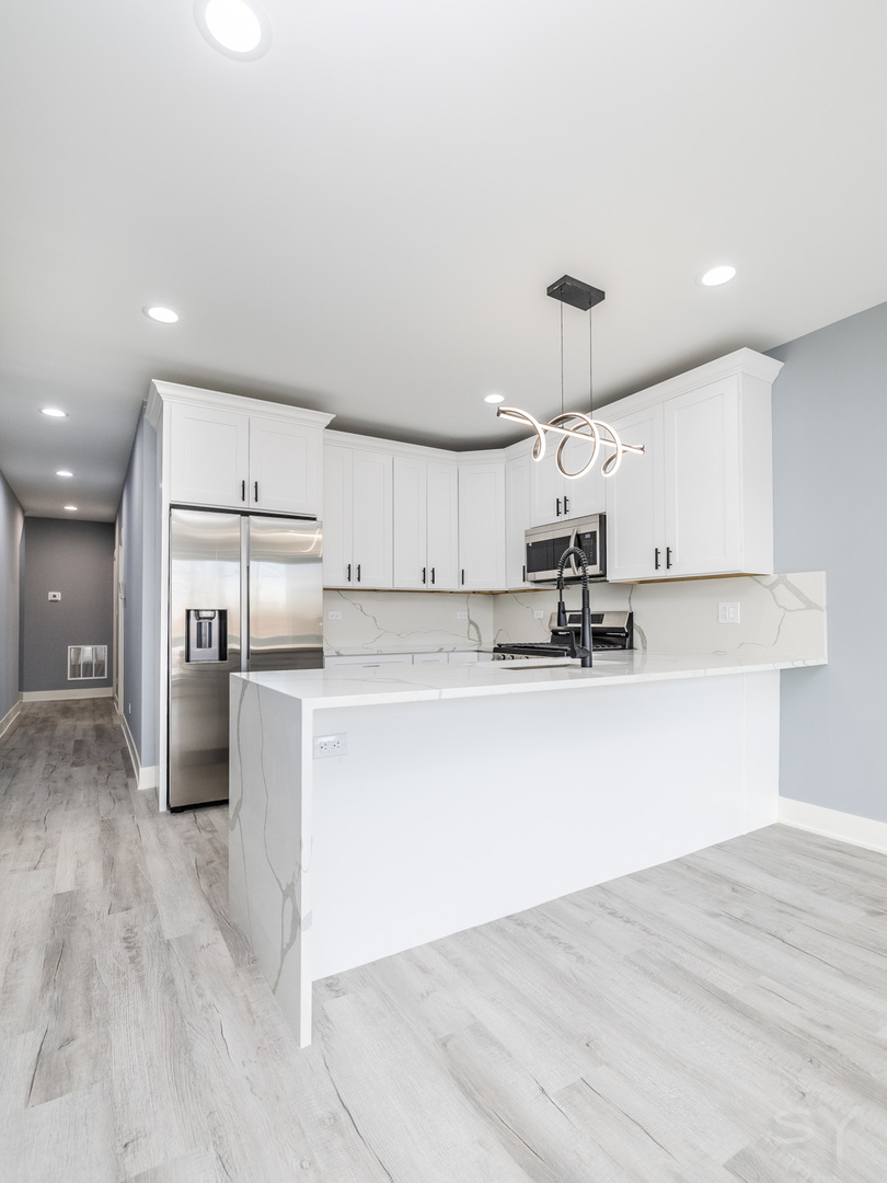 1139 S Mozart Street Property Photo 6