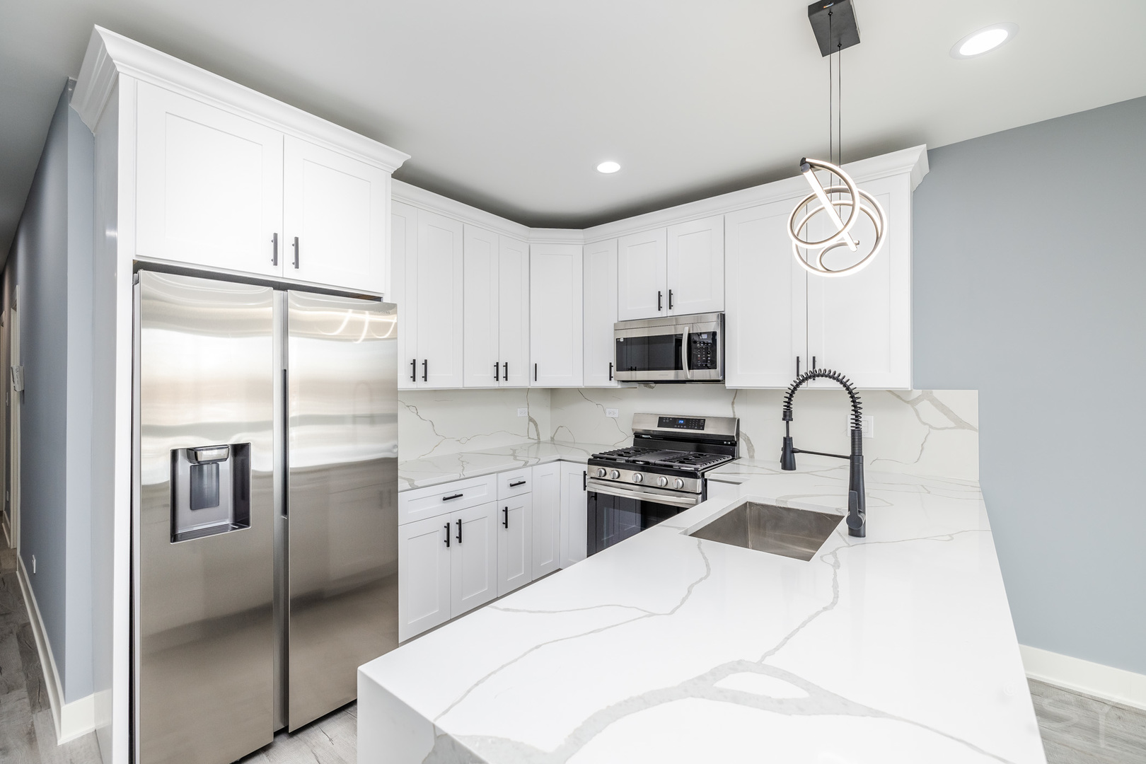 1139 S Mozart Street Property Photo 8