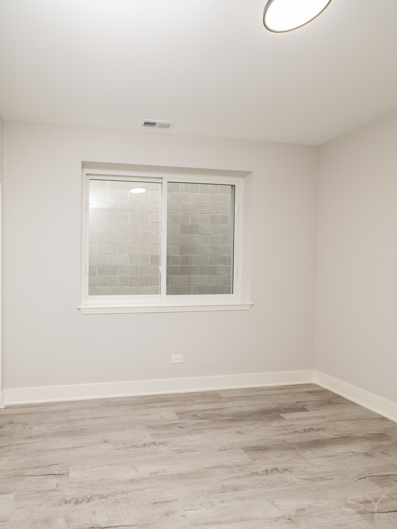 1139 S Mozart Street Property Photo 22