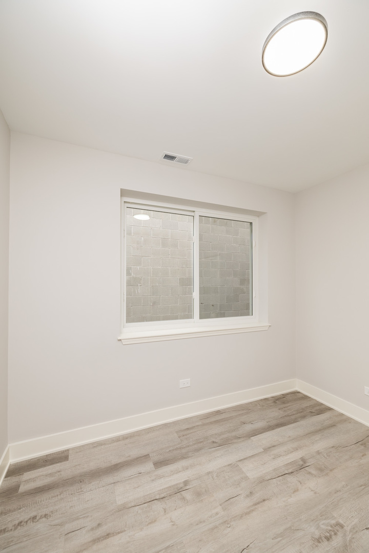 1139 S Mozart Street Property Photo 27