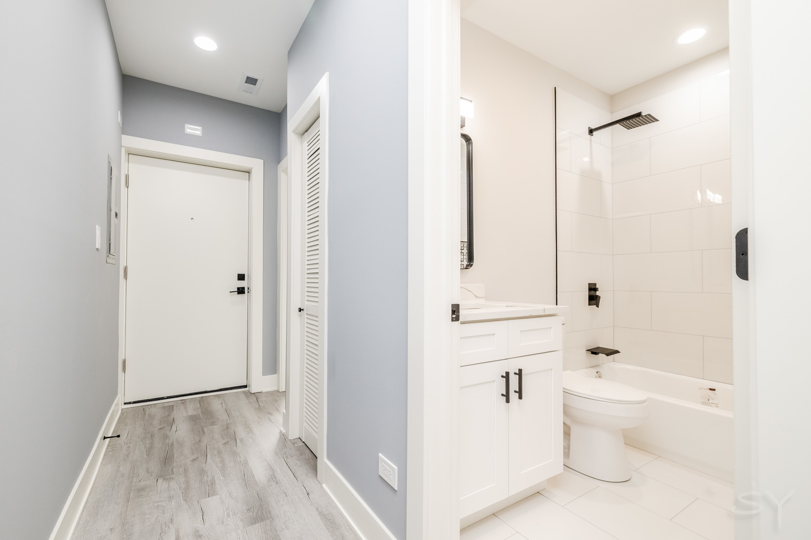 1139 S Mozart Street Property Photo 36