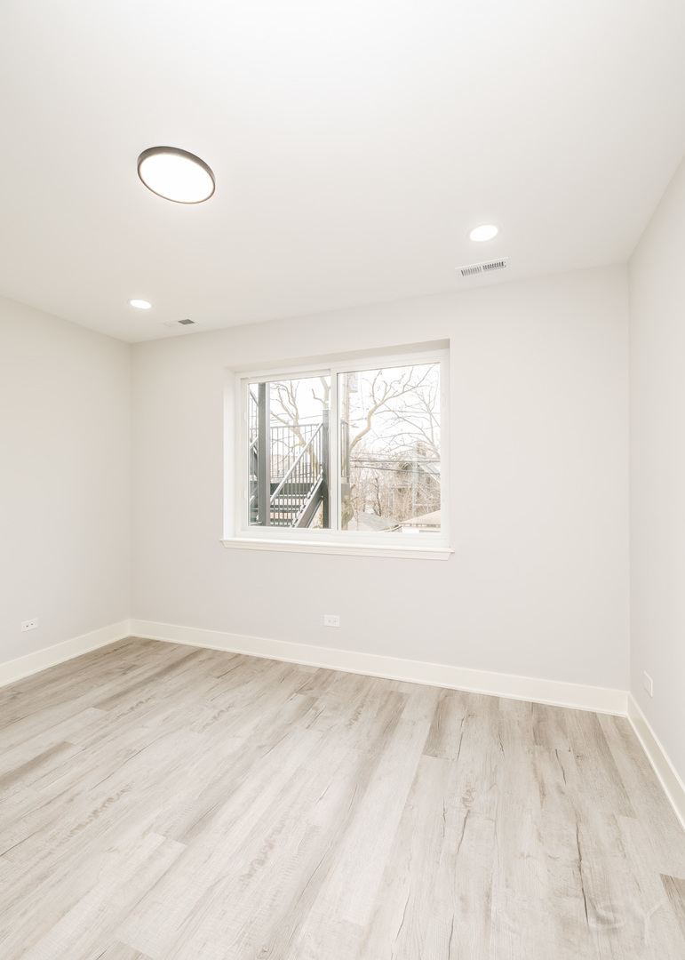 1139 S Mozart Street Property Photo 42