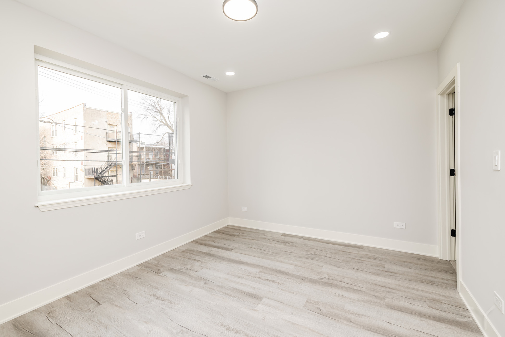 1139 S Mozart Street Property Photo 43