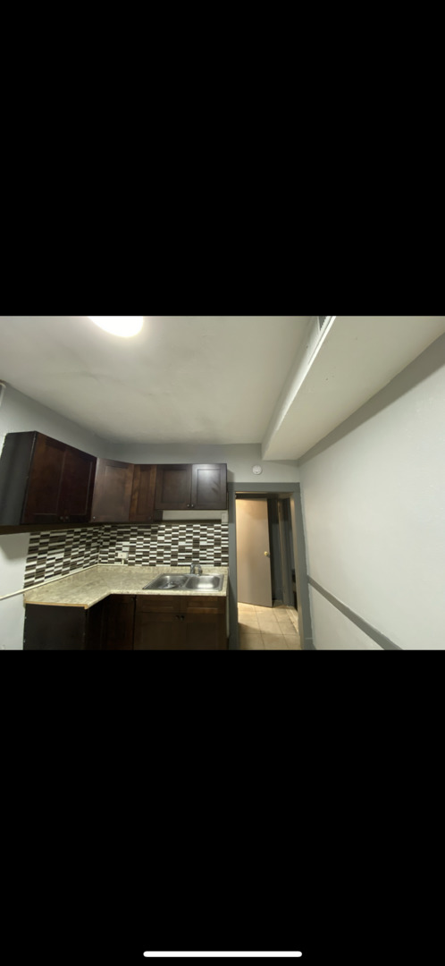 5423 W West End Avenue Property Photo 13