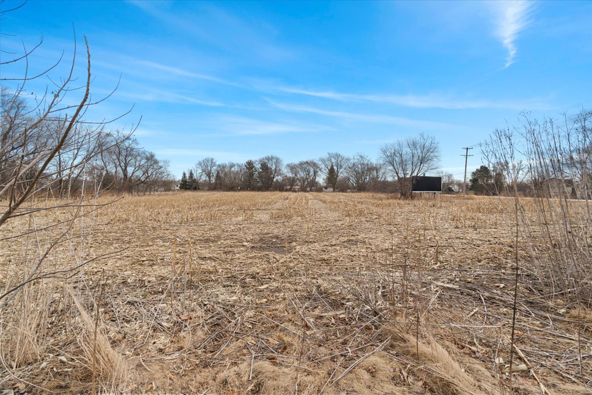 21279 W Shorewood Road Property Photo 15