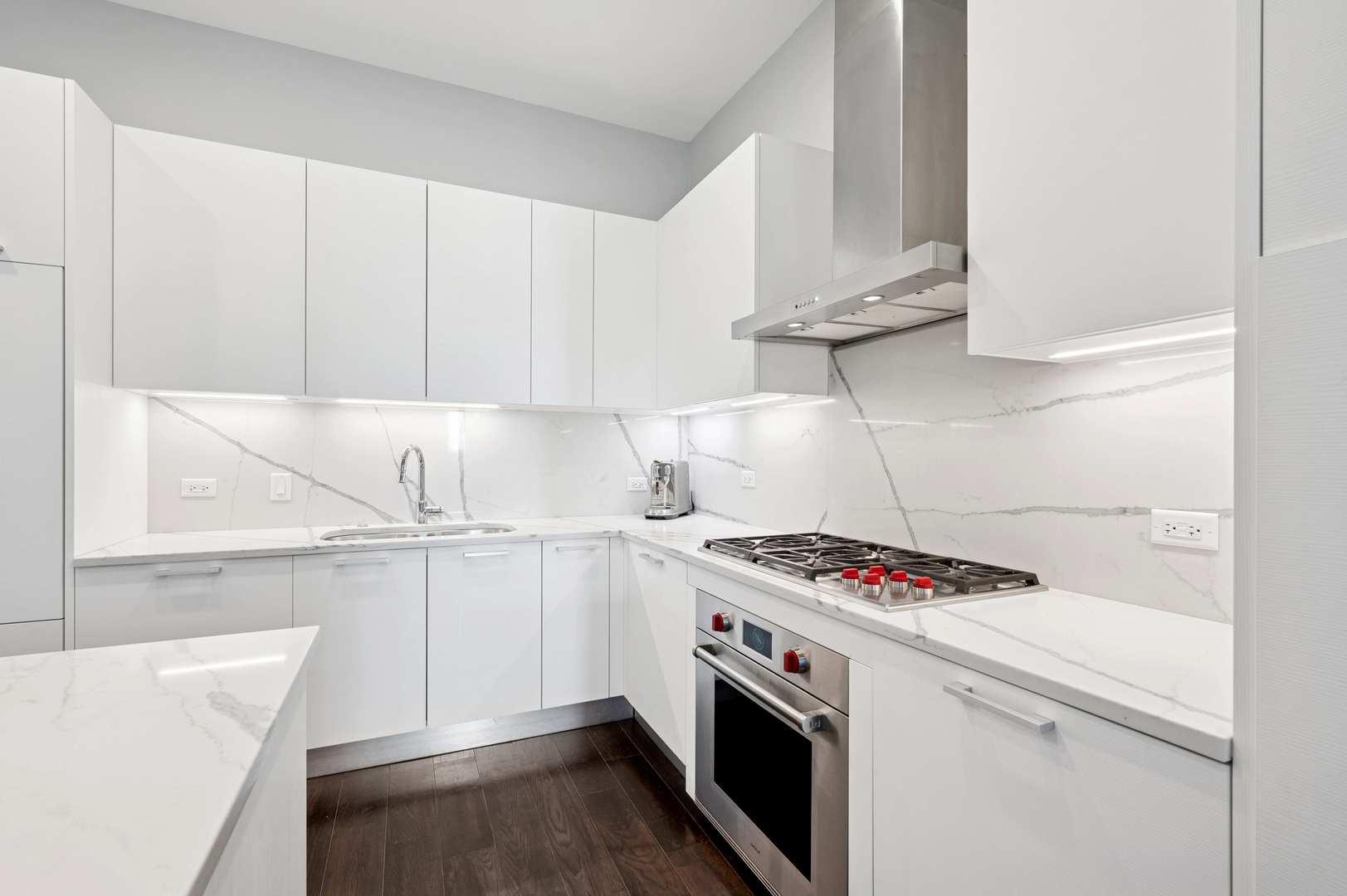 35 N Aberdeen Street 5s Property Photo 10