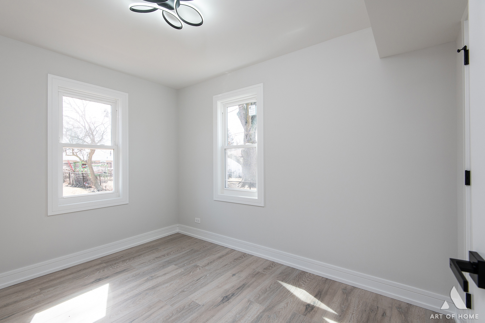 5449 W 85th Street Property Photo 17