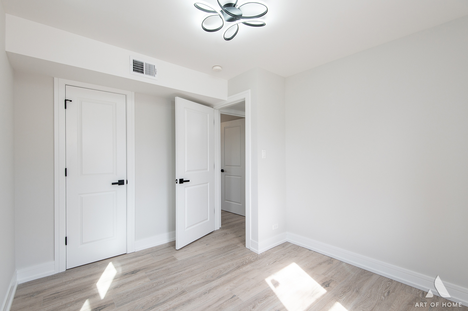 5449 W 85th Street Property Photo 18
