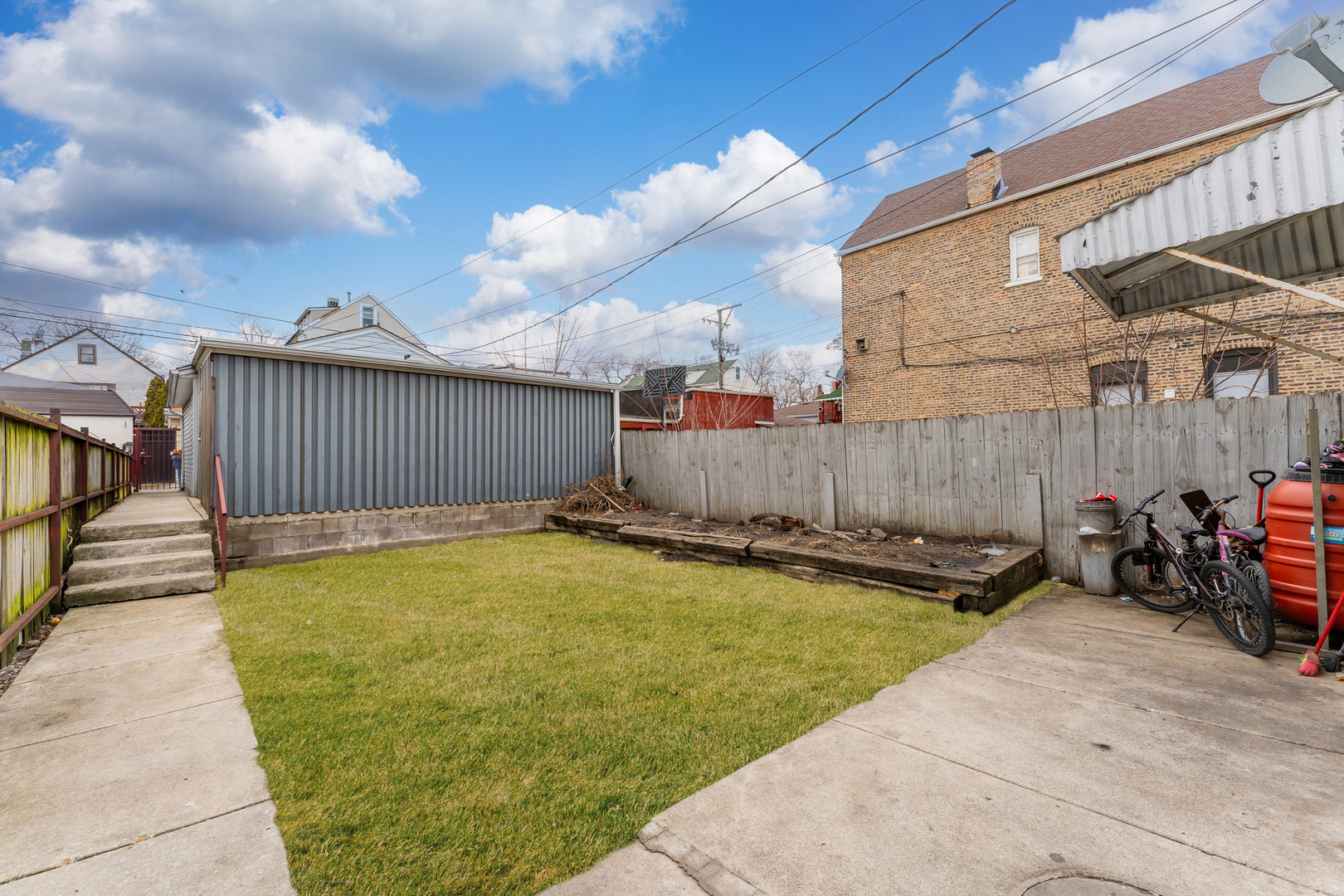 2330 S Homan Avenue Property Photo 21