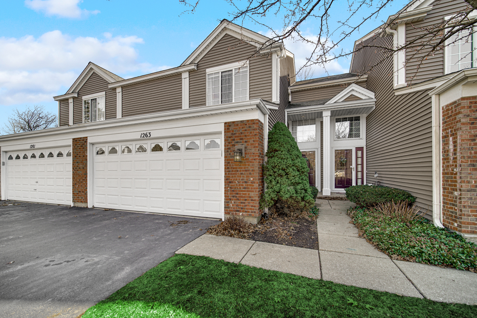 1263 River Ash Court Property Photo