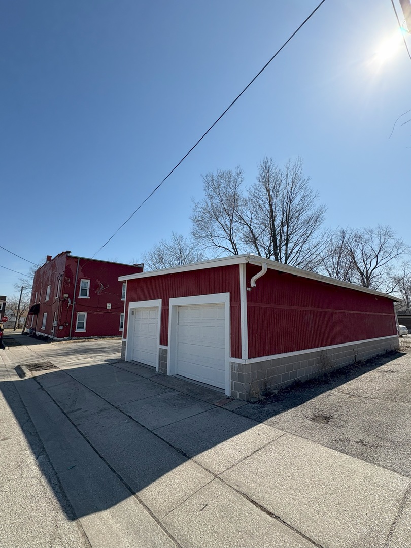 841 N Hickory Street Property Photo 13