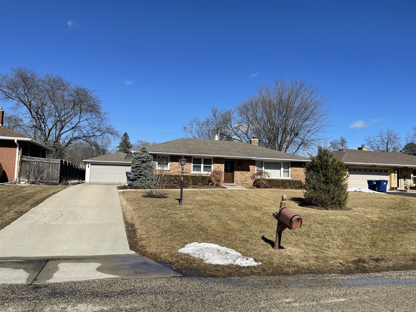 90 Montesano Avenue Property Photo 1
