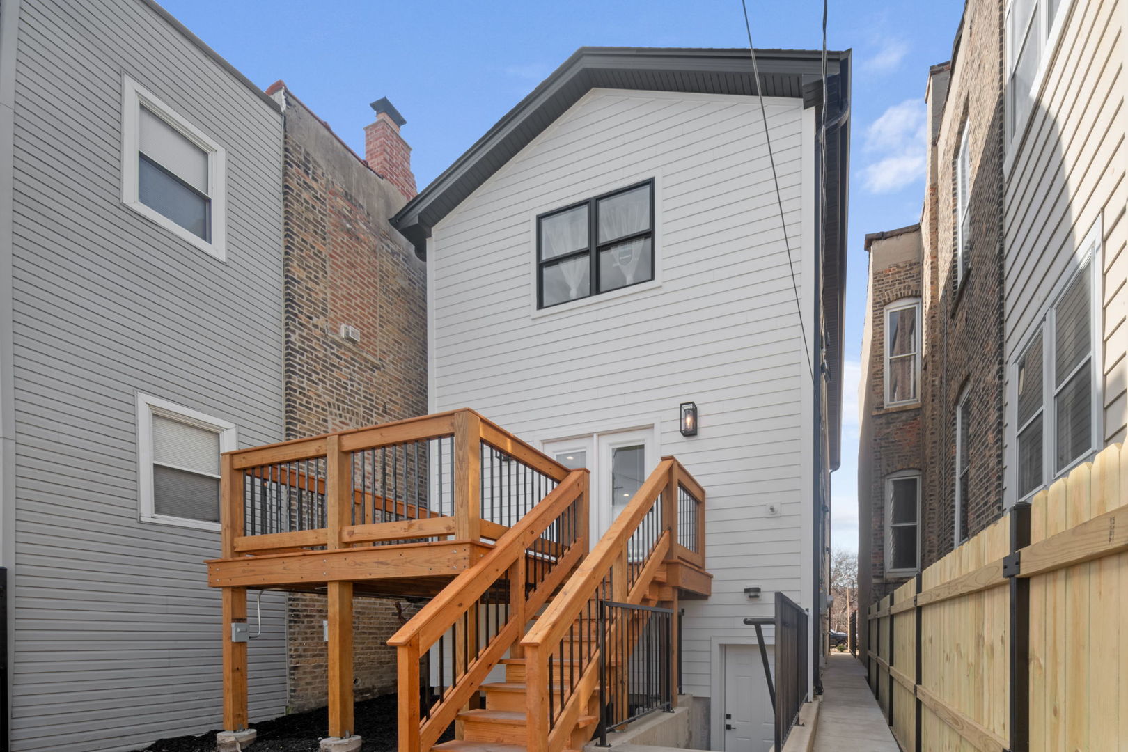 6530 S Champlain Avenue Property Photo 35