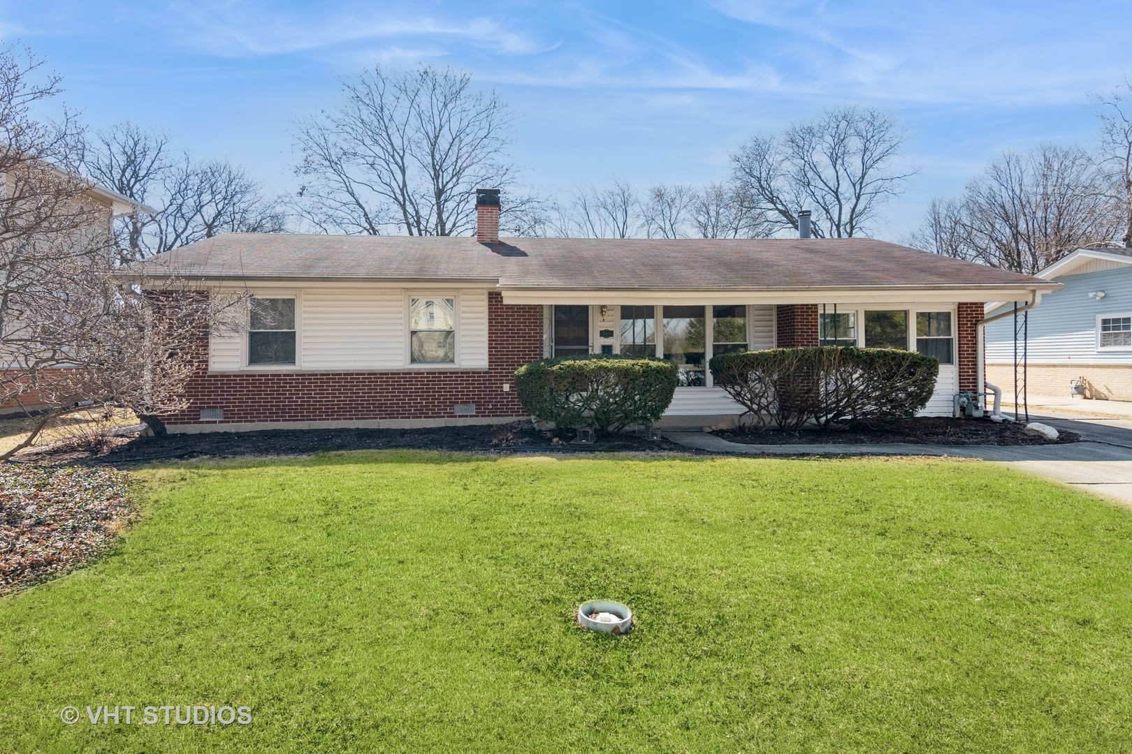 549 Laurel Street Property Photo