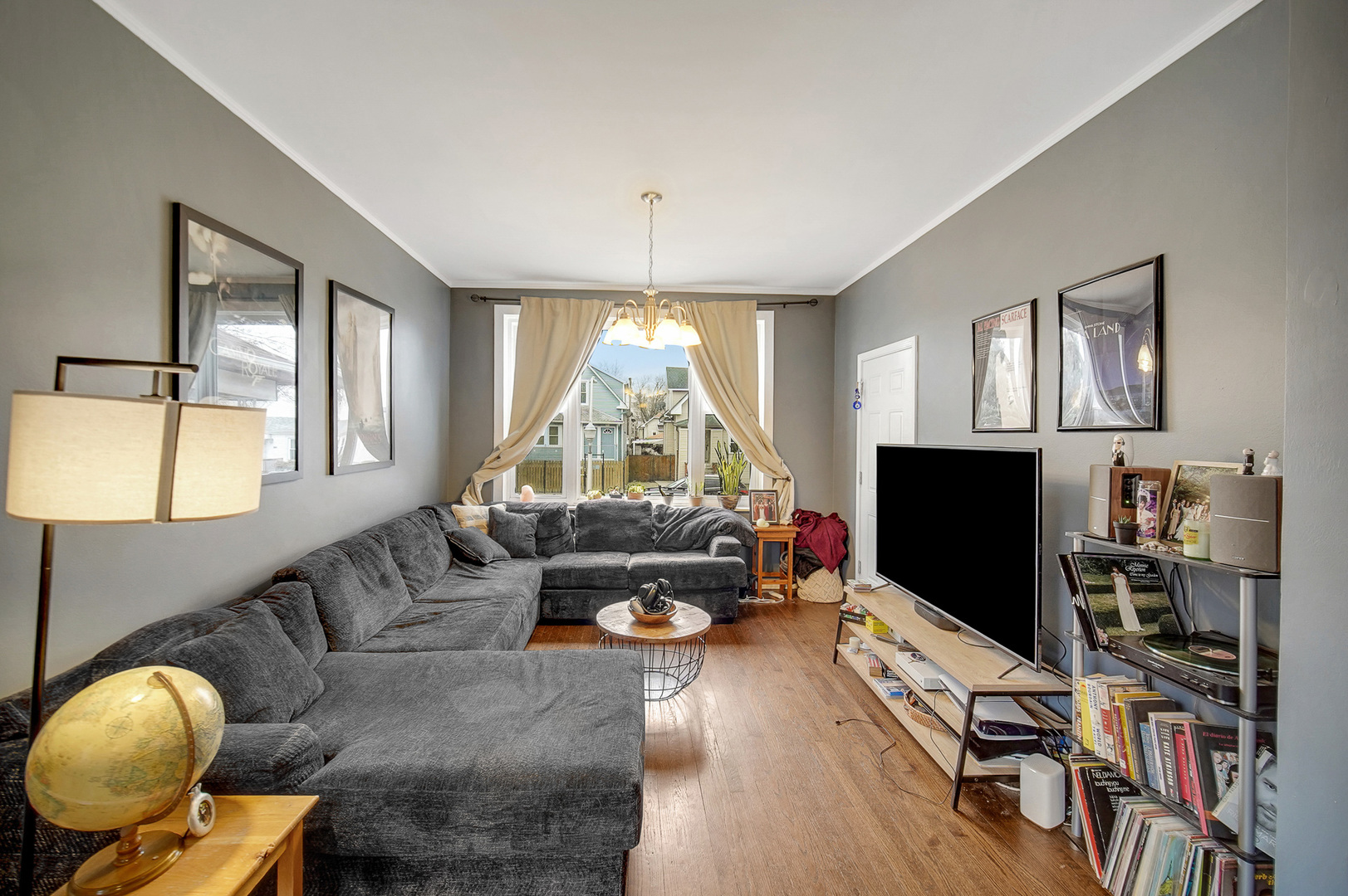 5110 W Byron Street Property Photo 2