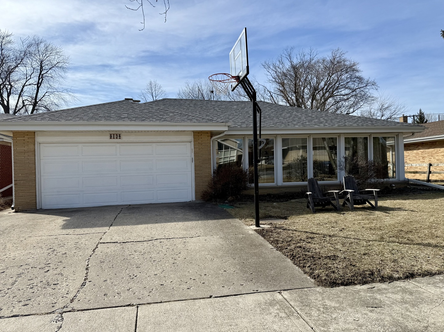 9134 Kilbourn Avenue Property Photo