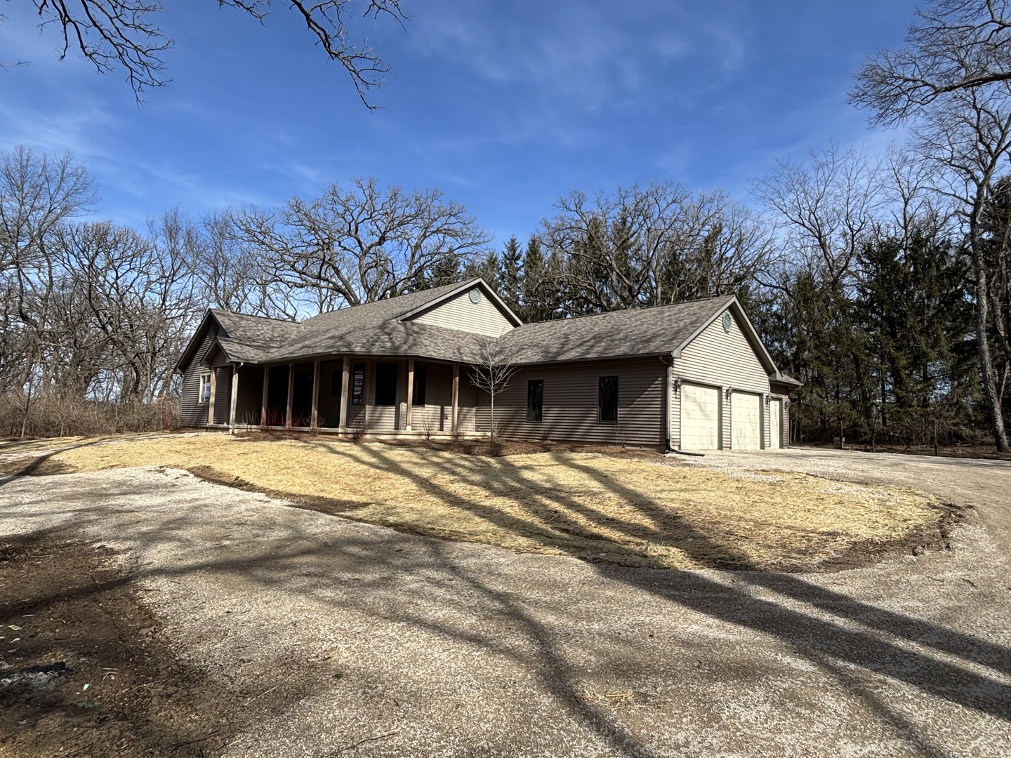 8438 N Boone School Road Property Photo