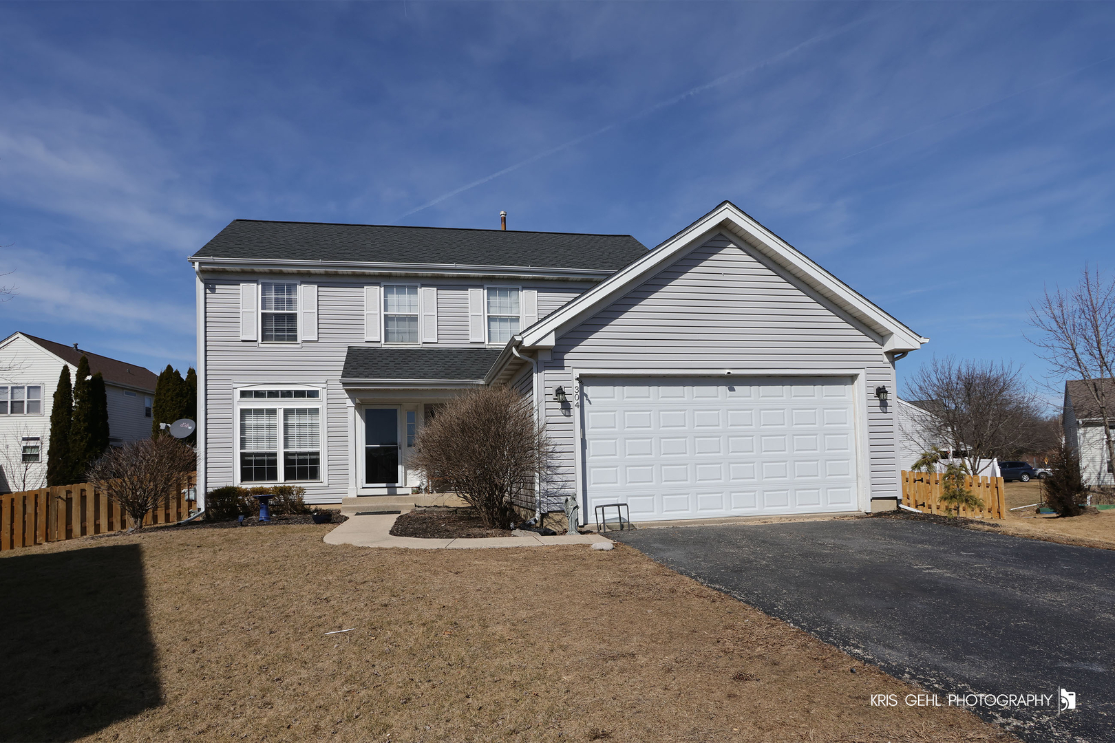 304 W Applegate Court Property Photo