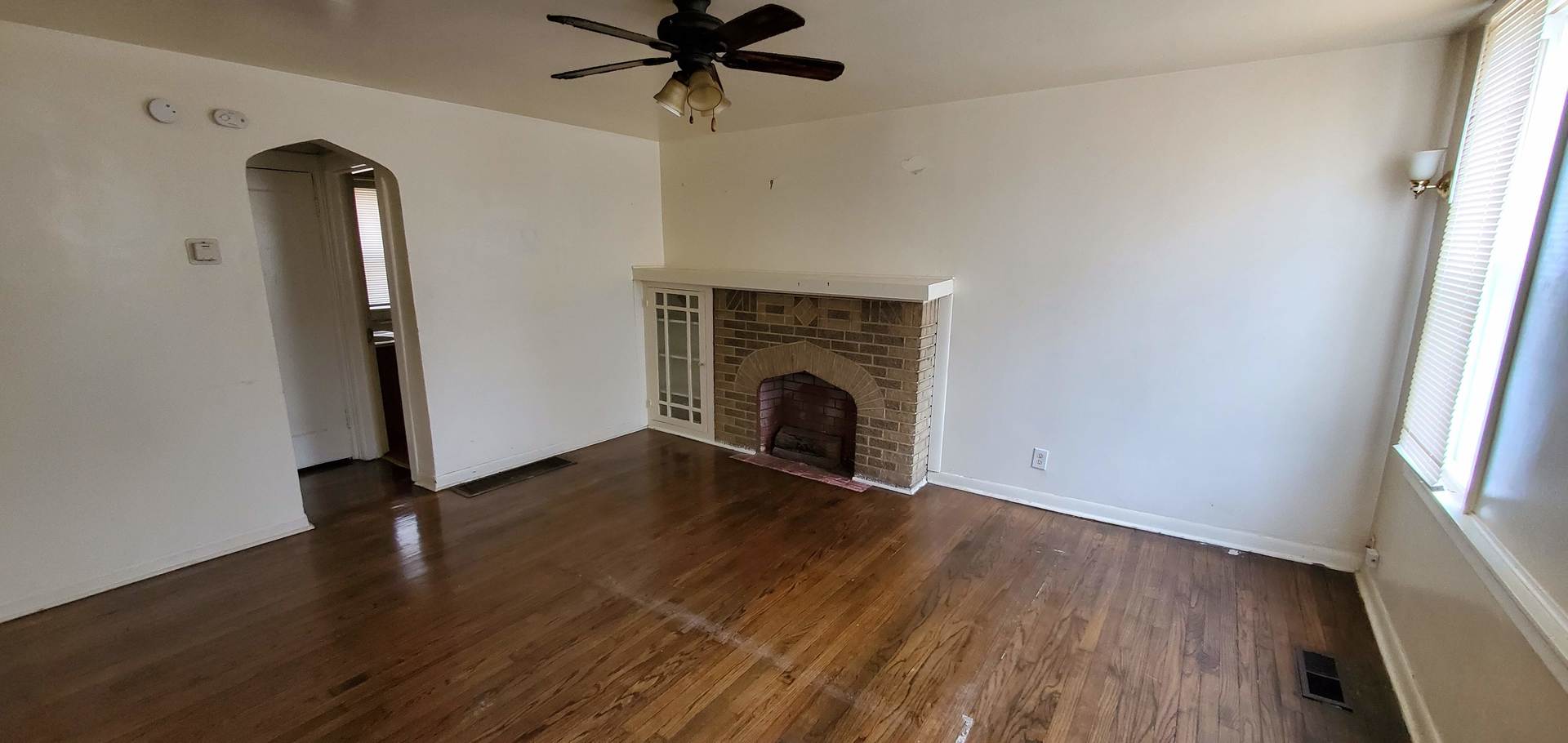 1631 Buena Vista Avenue Property Photo 2