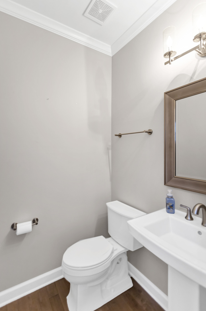 3531 Voltaire Lane Property Photo 23