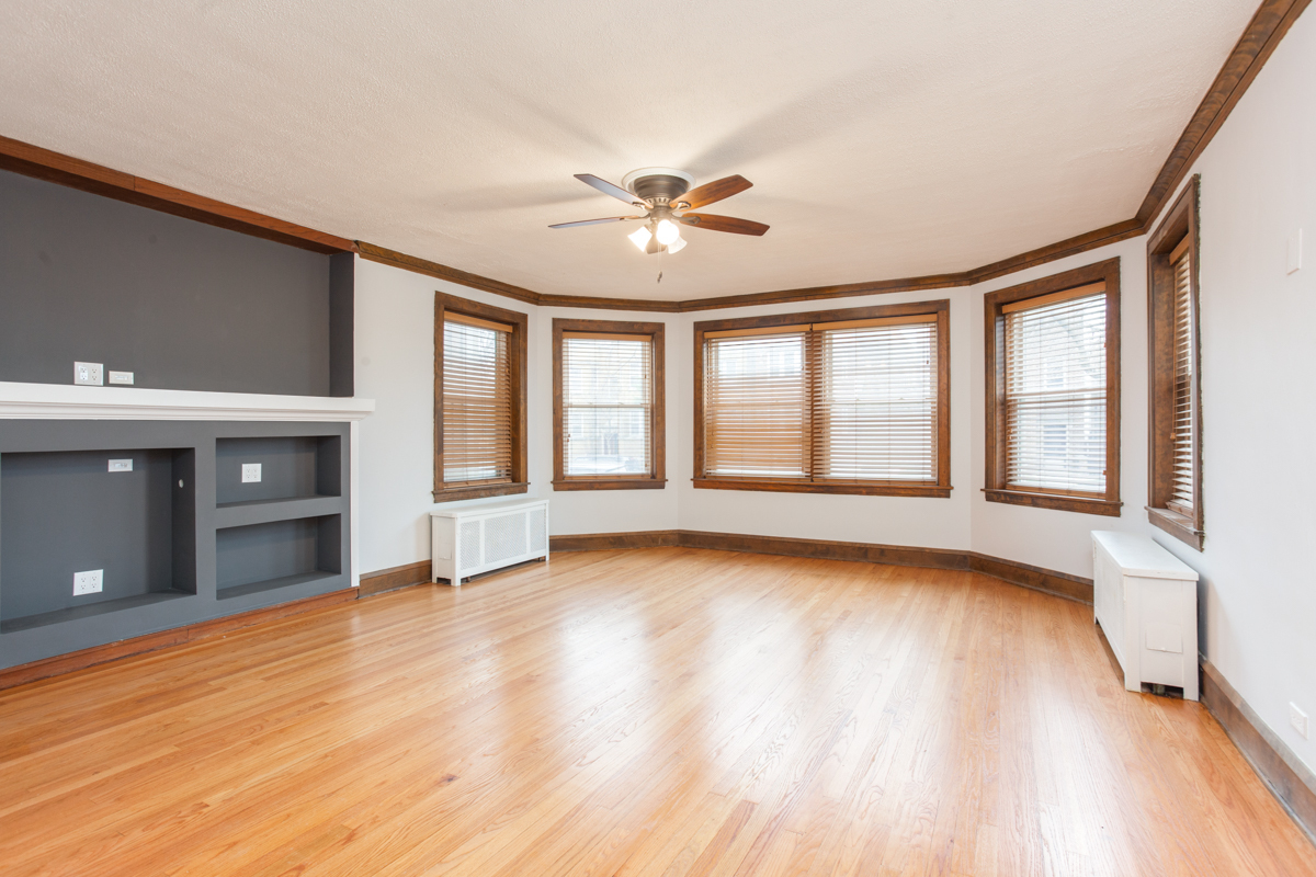 5648 N Talman Avenue Property Photo 5