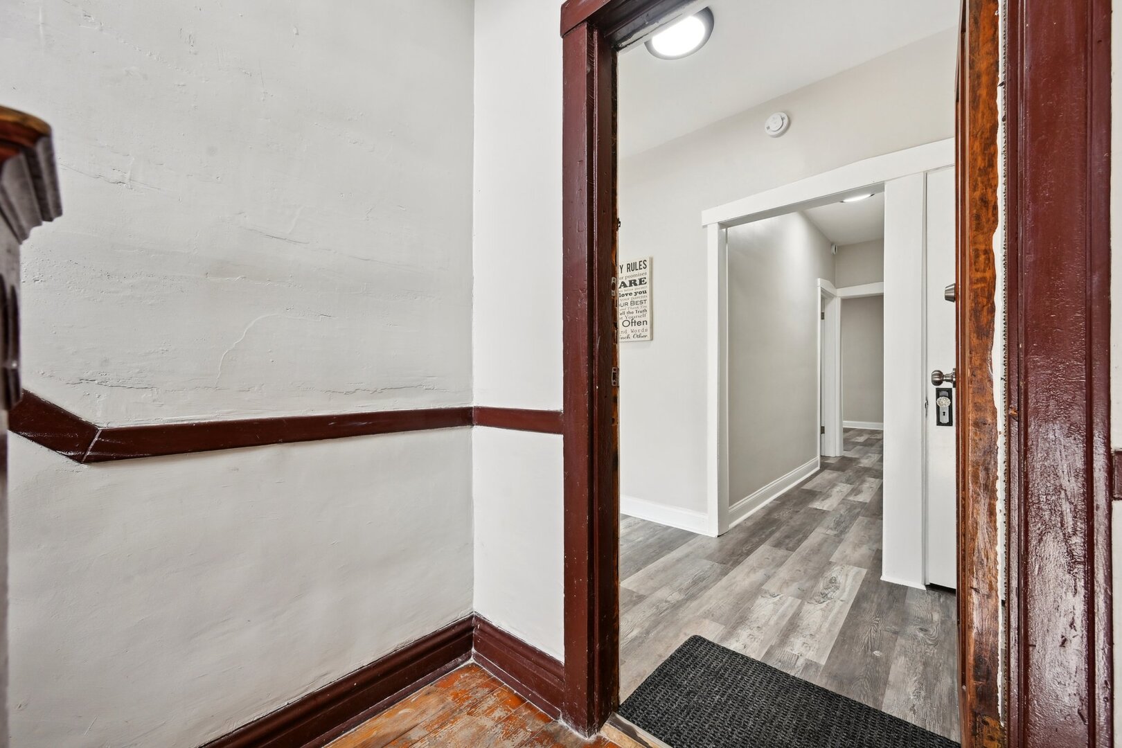 3248 W Huron Street Property Photo 4