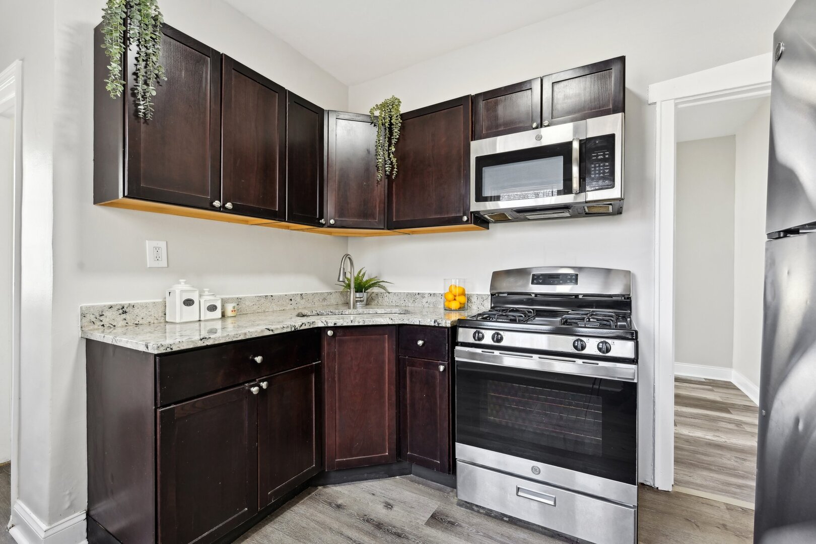 3248 W Huron Street Property Photo 14