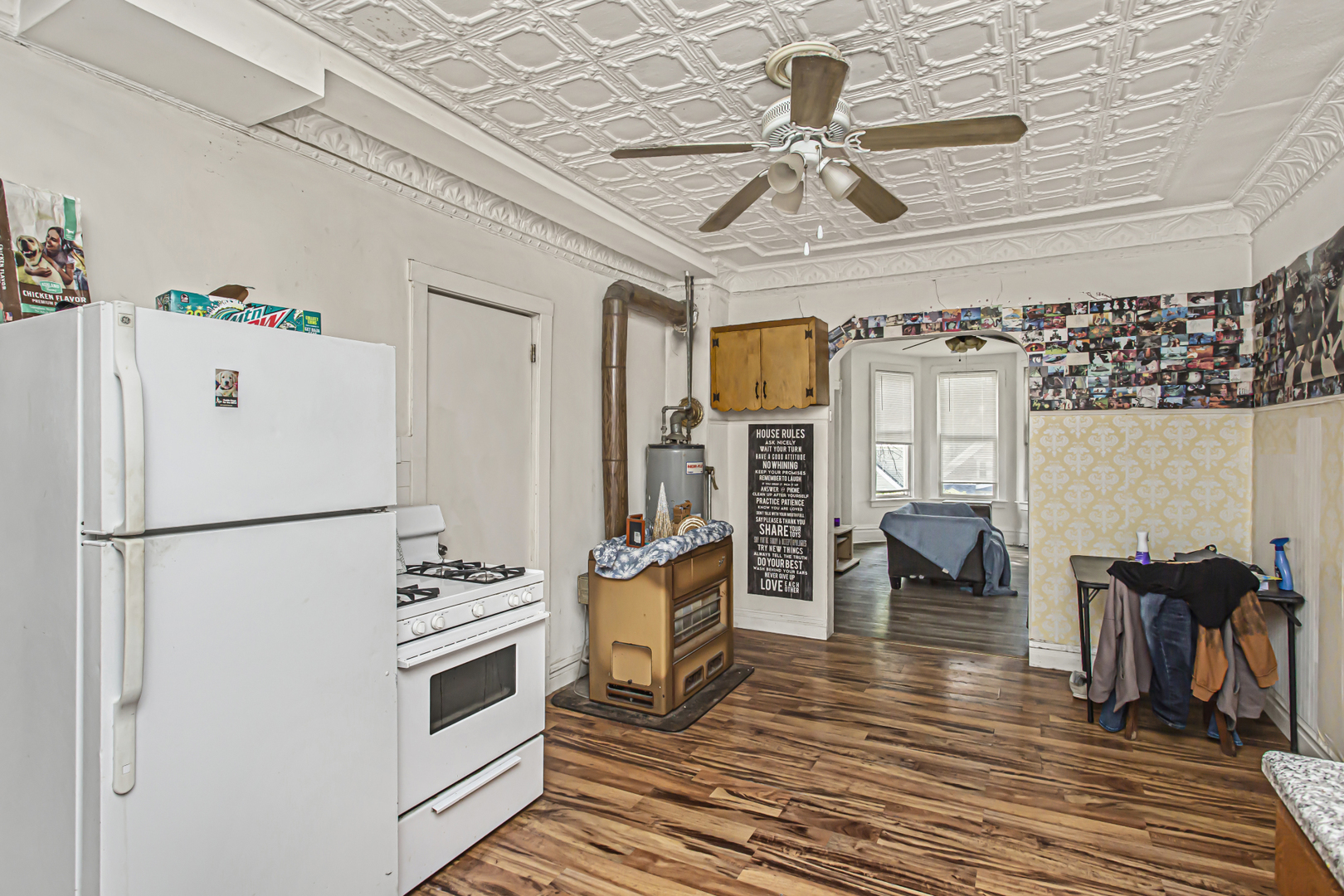 3520 S Winchester Avenue Property Photo 7