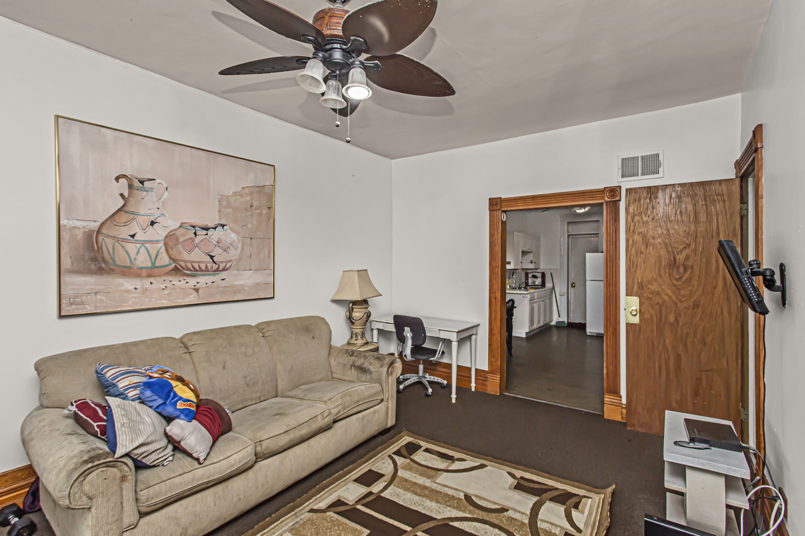 3520 S Winchester Avenue Property Photo 13