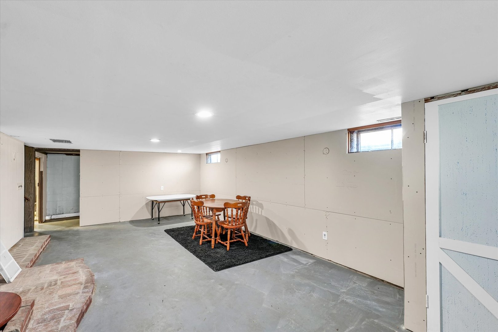 222 E Ethel Street Property Photo 24