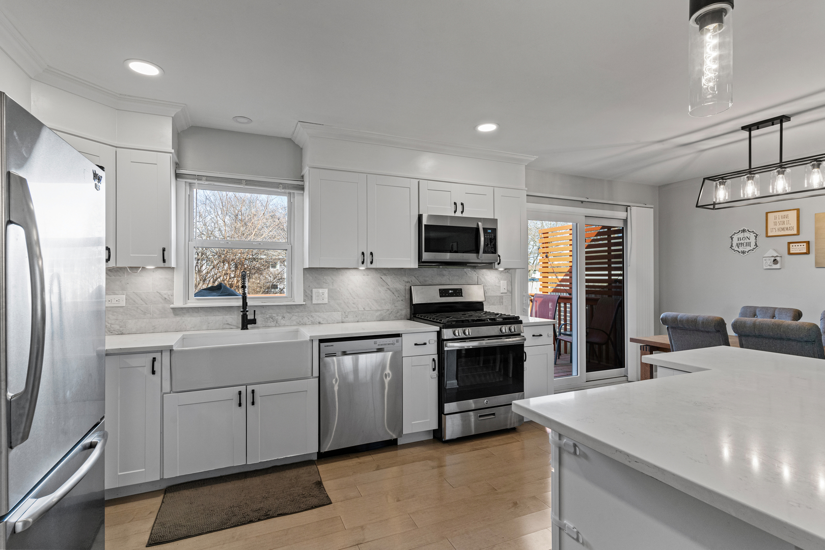 1313 Dawes Avenue Property Photo 3