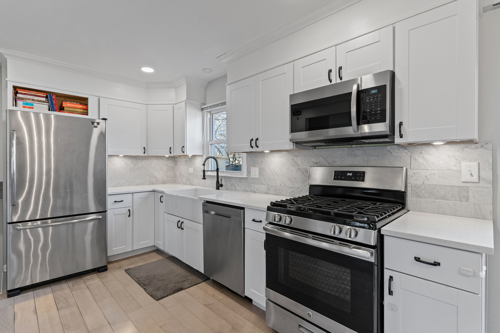 1313 Dawes Avenue Property Photo 4