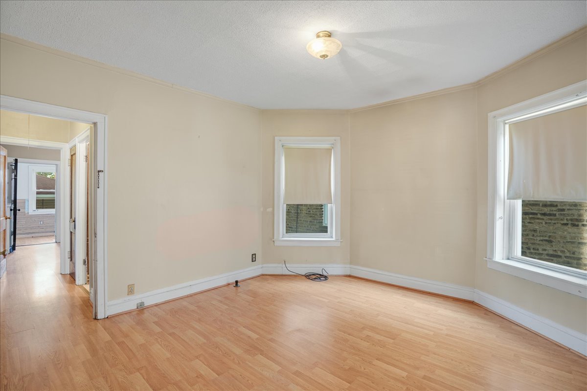 7738 S Merrill Avenue Property Photo 10