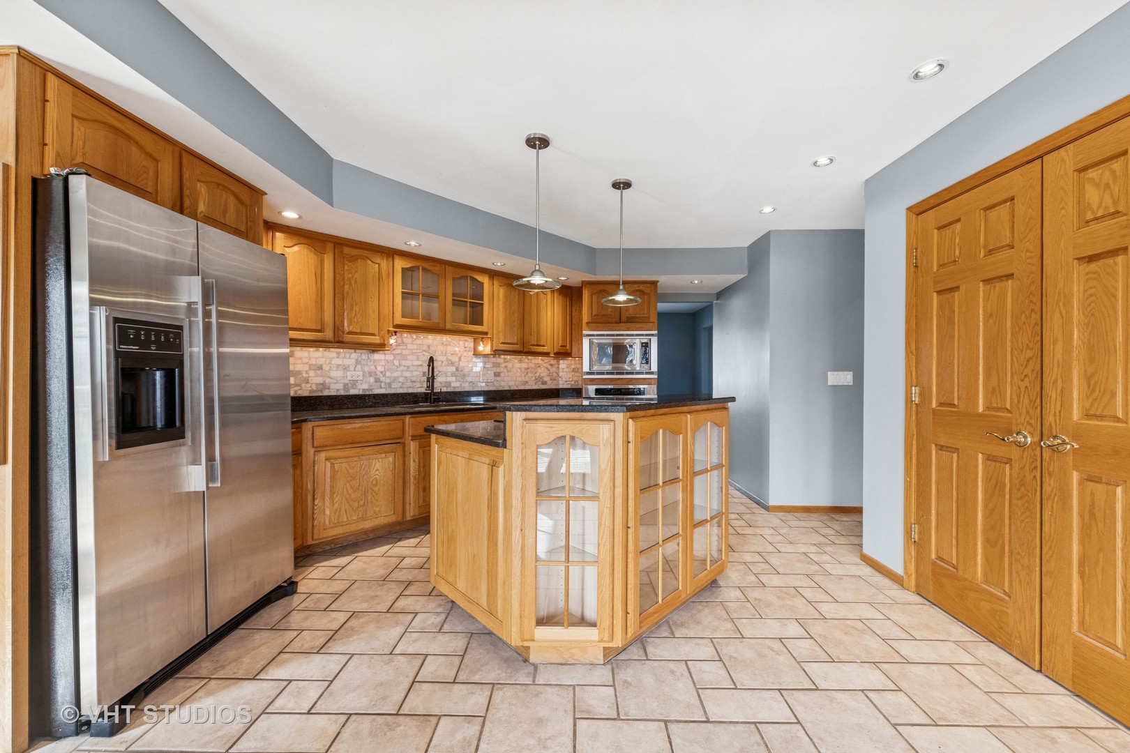 13523 S Red Coat Drive Property Photo 8