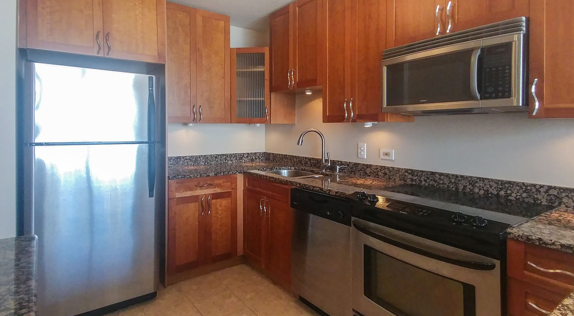 405 N Wabash Avenue 1401 Property Photo 5