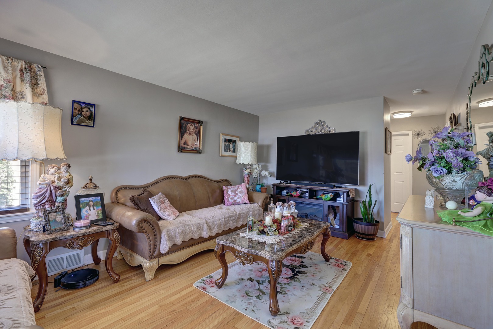 449 N Jackson Boulevard Property Photo 4