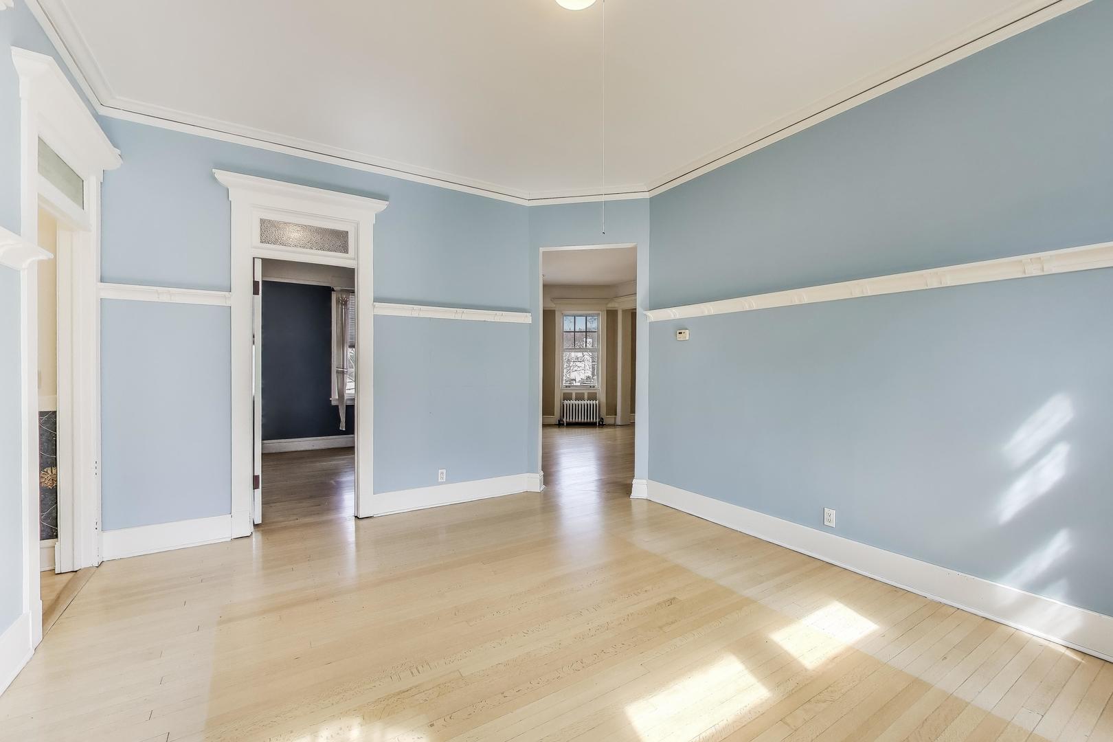 5356 N Lakewood Avenue Property Photo 35