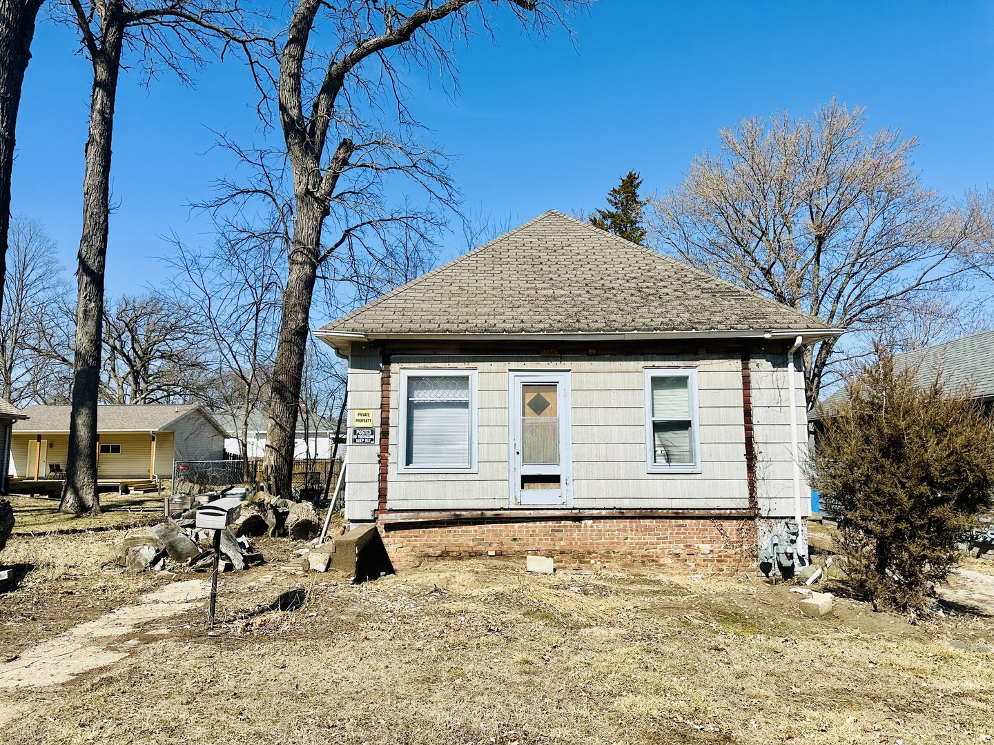 708 W Bridge Street Property Photo