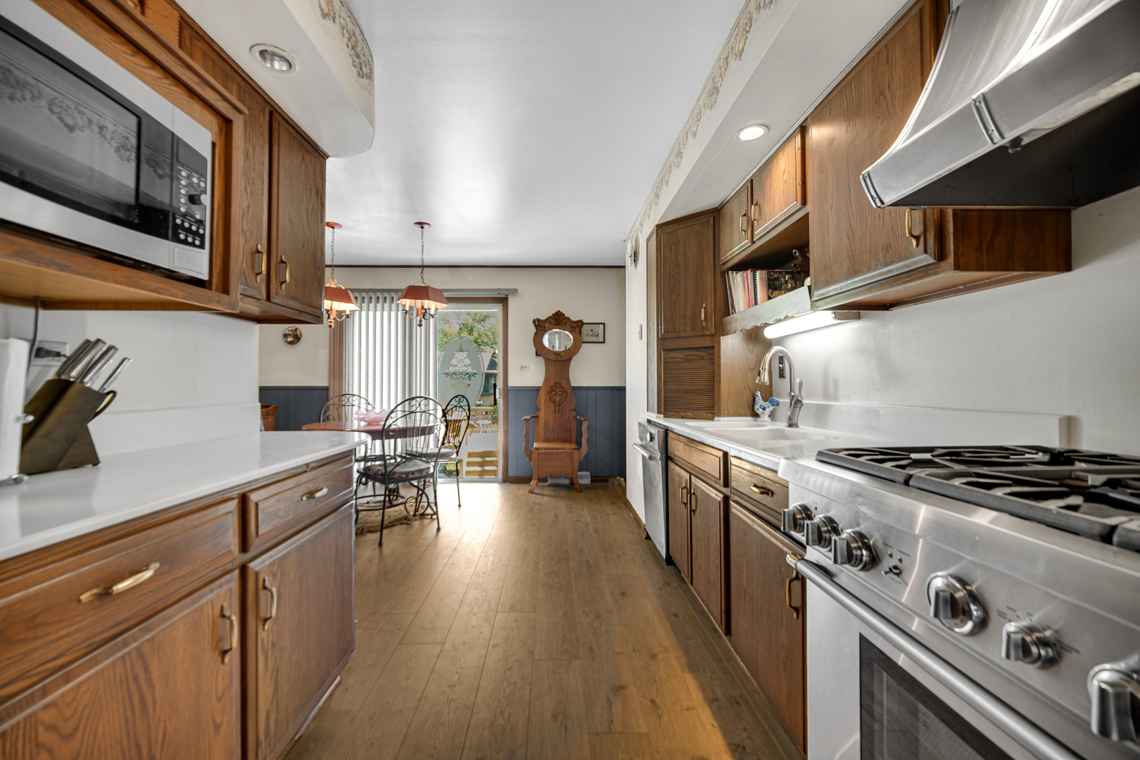 15301 Cherry Lane Property Photo 13