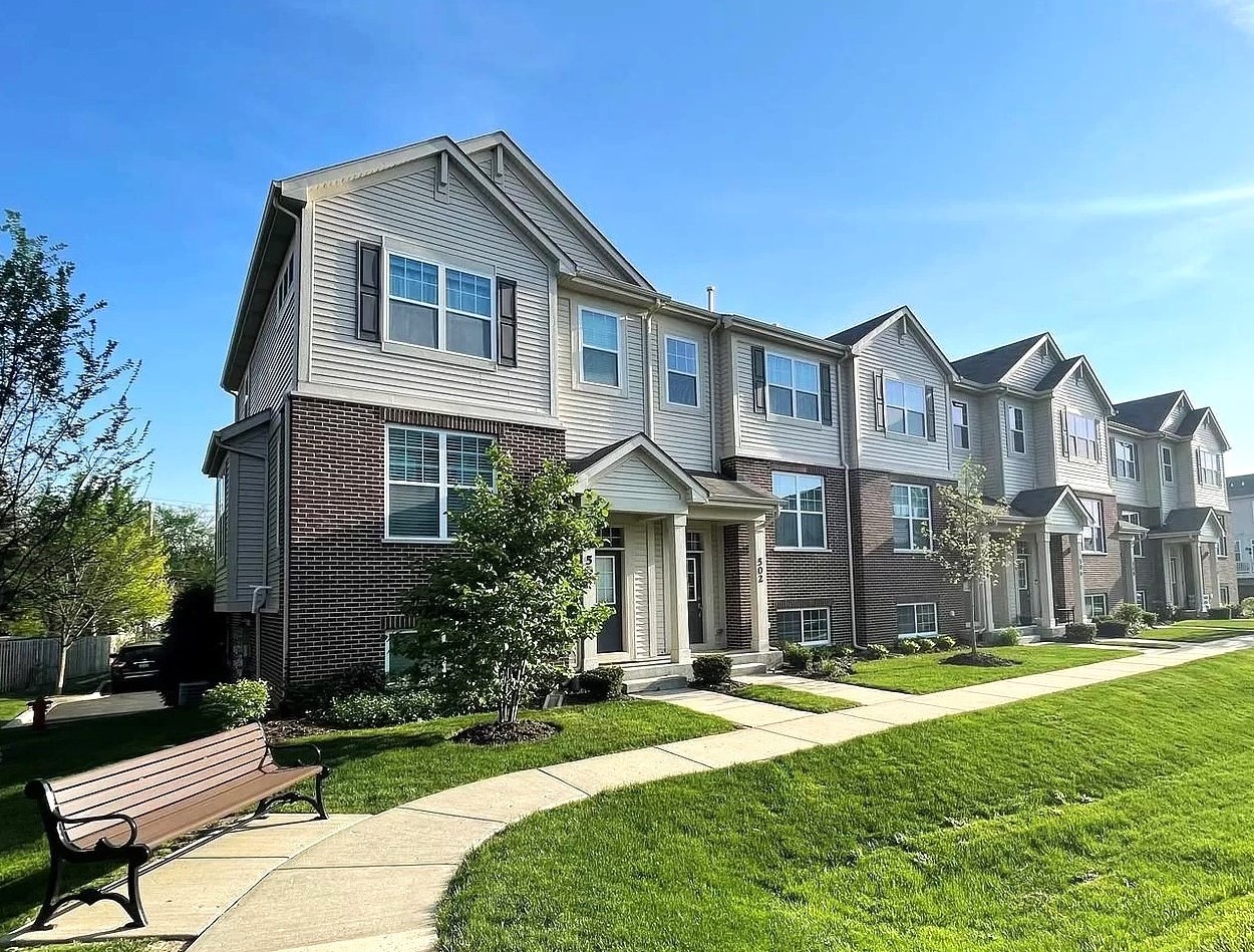 502 Lexington Lane Property Photo