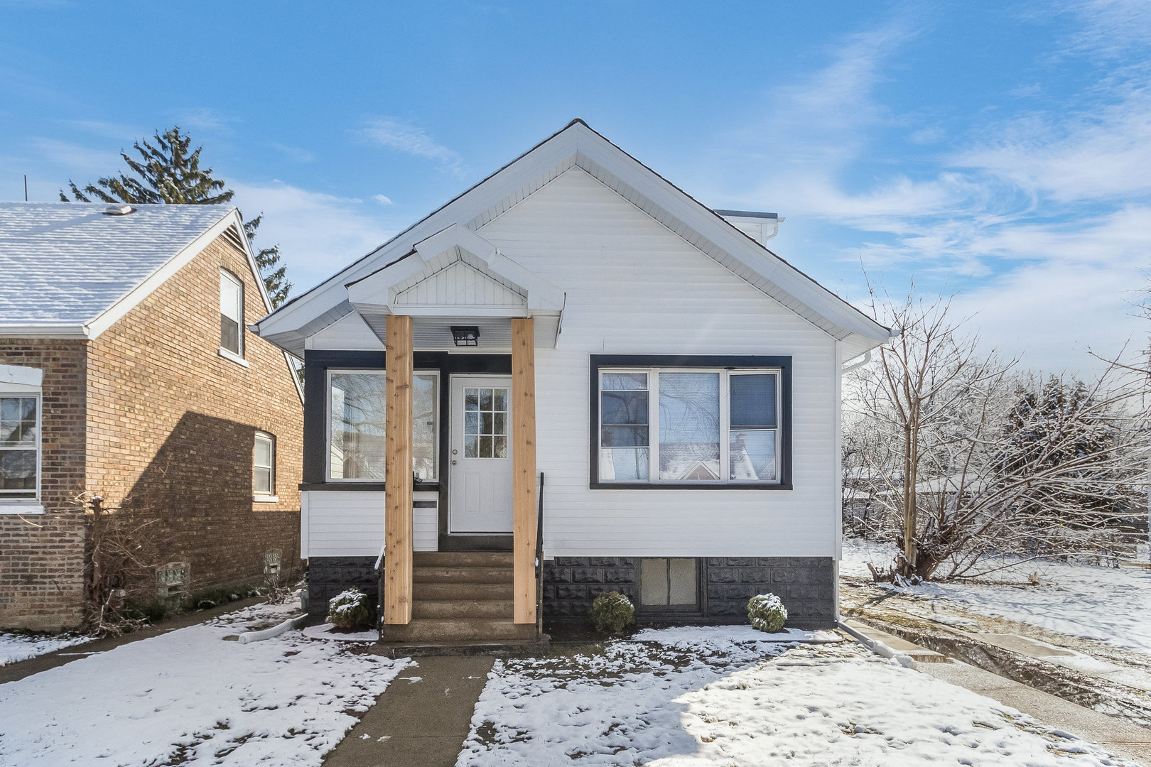 12533 S Lowe Avenue Property Photo