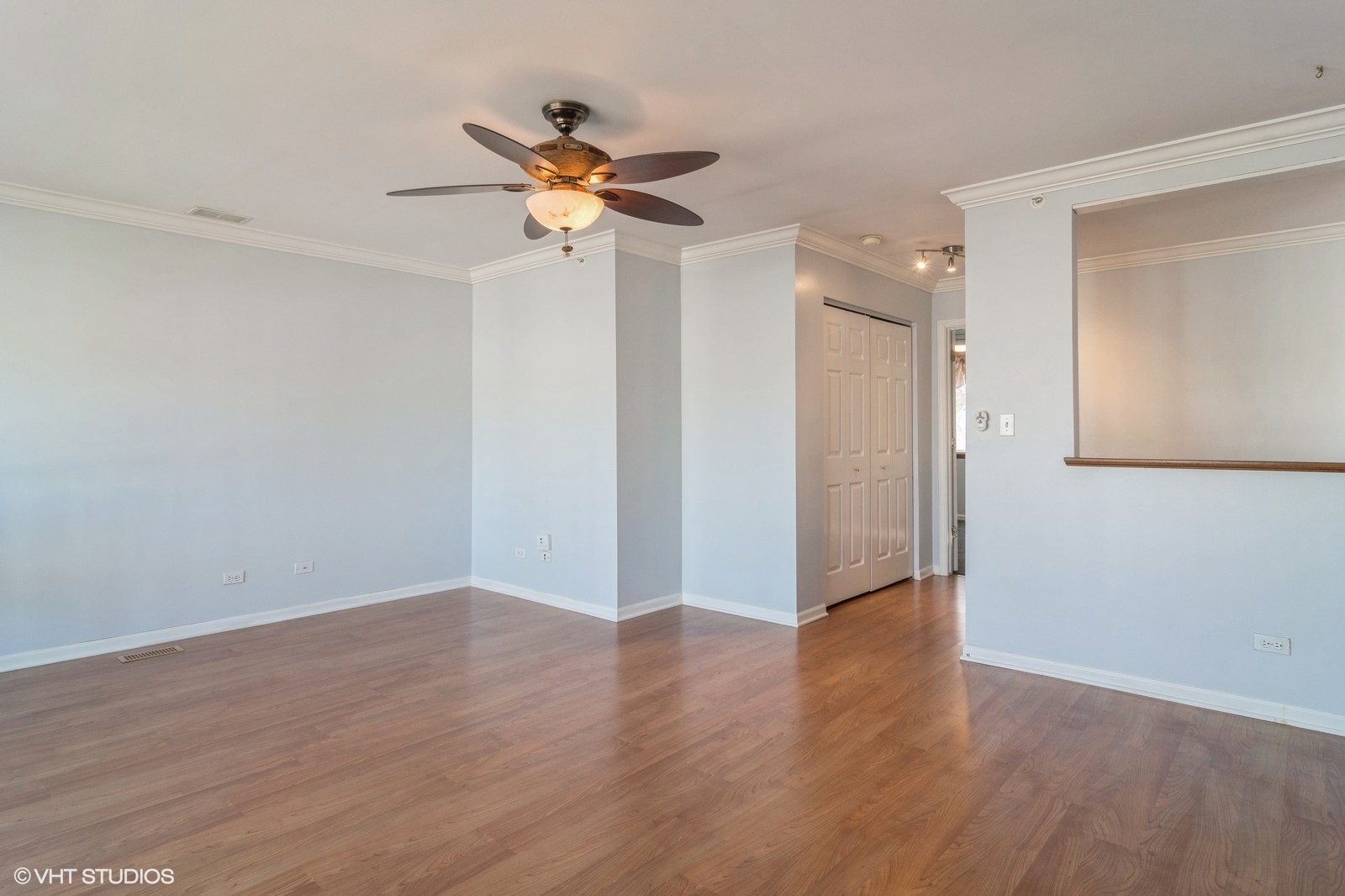 645 Diamond Pointe Drive Property Photo 17