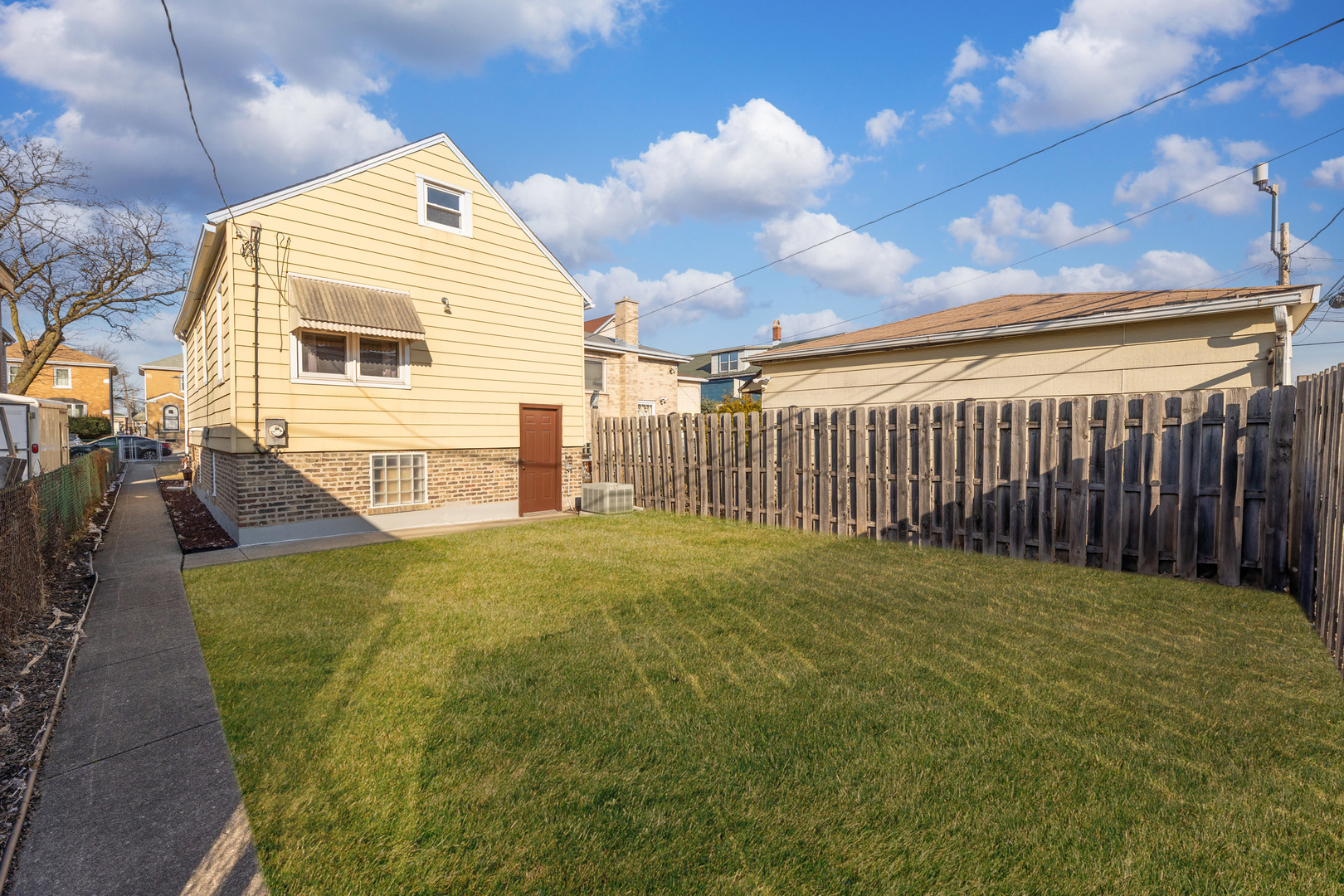 4709 S Hamlin Avenue Property Photo 21