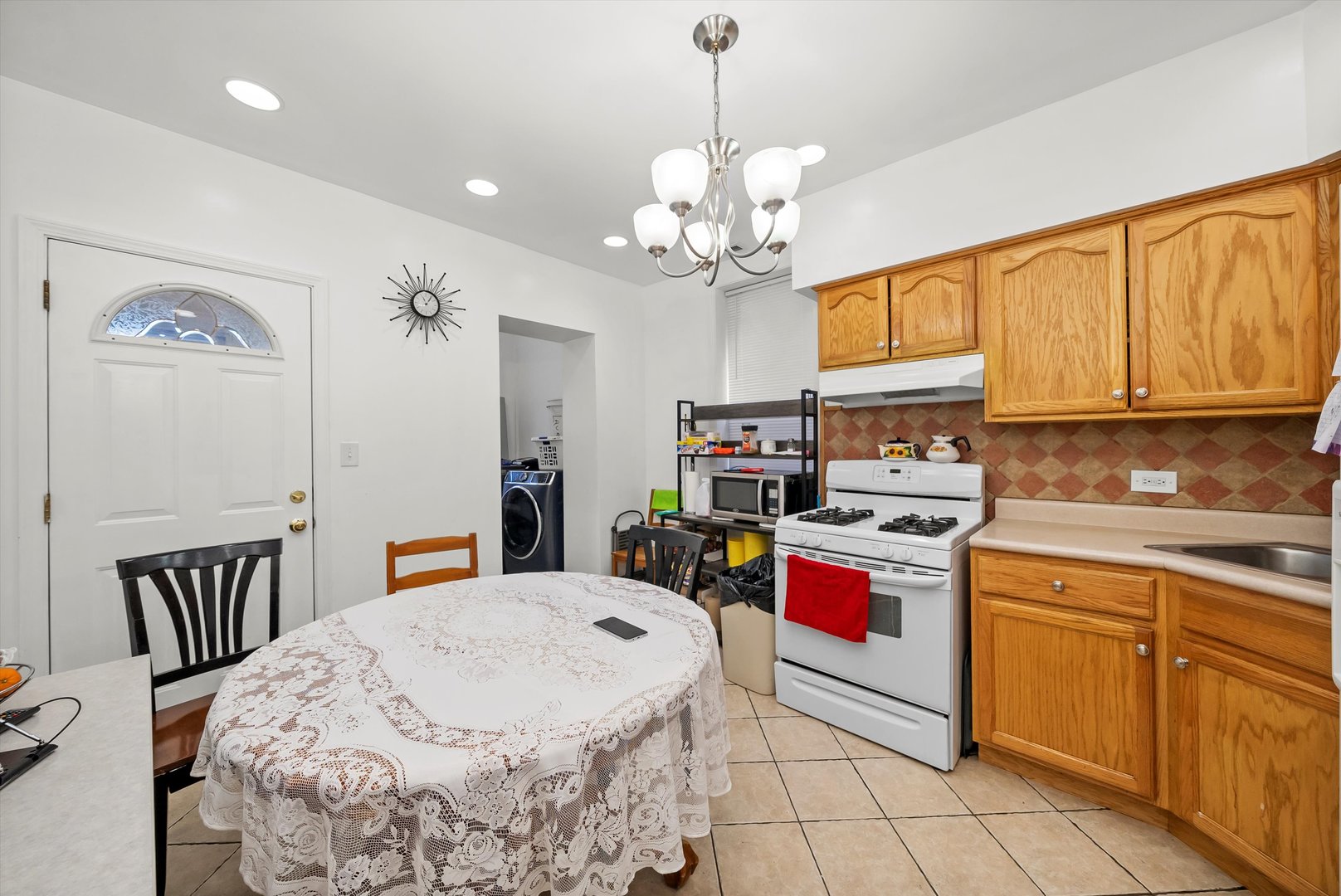 2434 W Pershing Road Property Photo 10